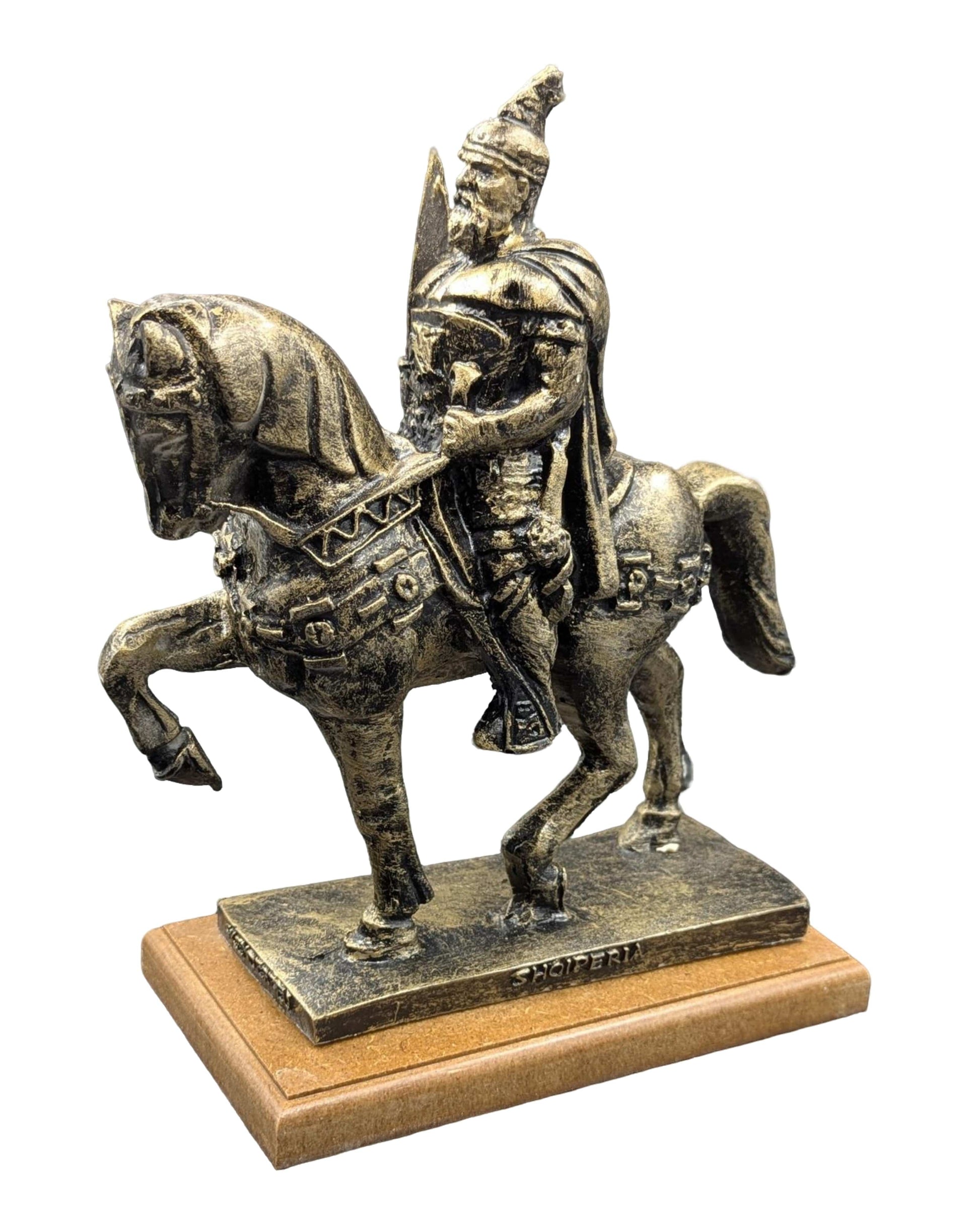 Made in Albania Buste Gold Reiterstatue Skenderbeu Mittel