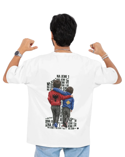 Na jemi Nje Oversized T-Shirt Universal 4 - Vorverkauf - Albanien Shop