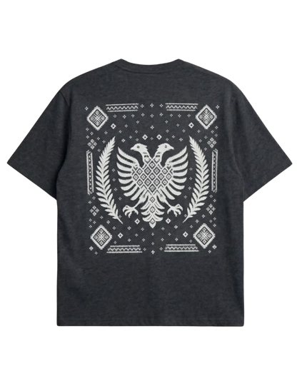 Na jemi Nje Oversized T-Shirt Universal Albanian Eagle - Vorverkauf - Albanien Shop
