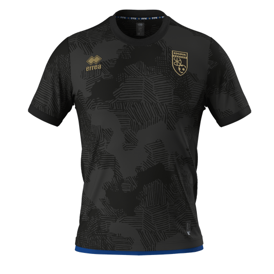 Offizielles Kosovo Trikot Black Edition mit goldenem FFK-Wappen (Front)