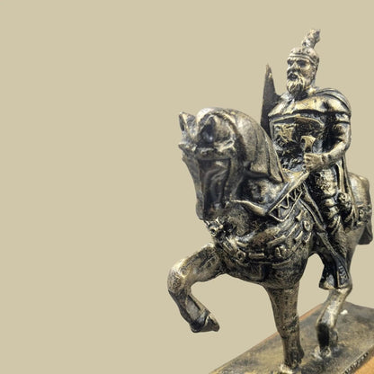 Reiterstatue Skenderbeu Mittel - Albanien Shop